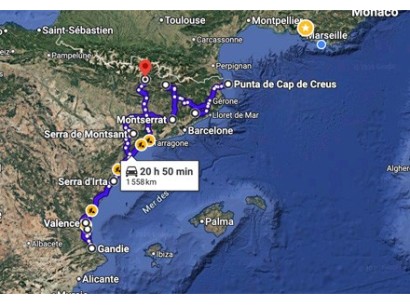 Un trip en tente de toit sur la côte Méditerranéenne de l'Espagne